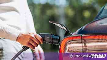 Seattle will let residents pick spots for 200 curbside EV chargers