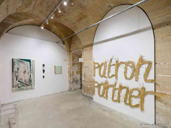As Art Basel Paris Shutters for Weekend Protests, Satellite Fairs Keep Their Doors Open