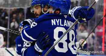 Late goal lifts Maple Leafs over Rangers