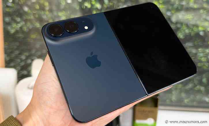 iPhone Duo Launch Begins as First Orders Reach Customers