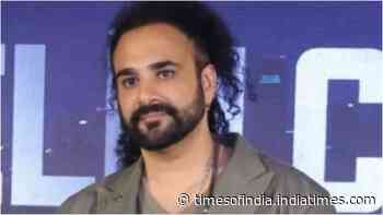 The Royals 2: Tanuj Chopra replaces Jasmeet as director