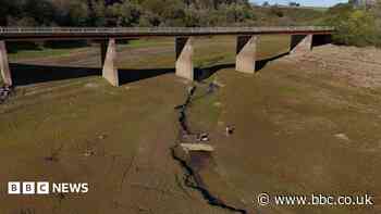 Satellite images reveal scale of reservoirs' decline