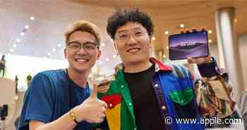 iPhone Duo arrives at Apple Store locations worldwide
