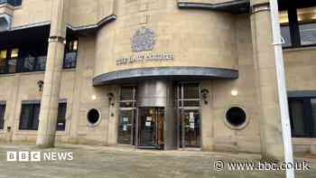 Judge to decide trial after jury tampering claim