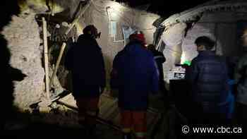Tibet earthquake kills at least 16