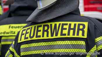 Essen brennt an: Wohnungsinhaber kommt er zurück, als die Feuerwehr schon da ist