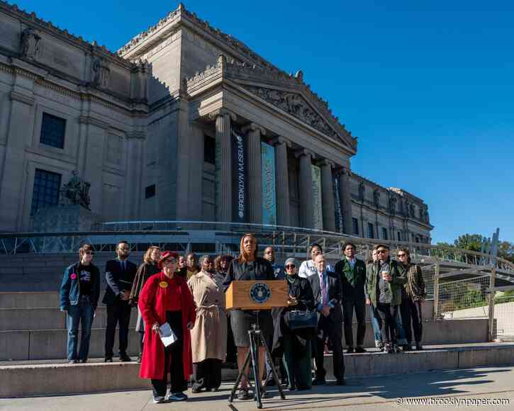New York officials urge early voting, pledge to protect voters amid misinformation fears