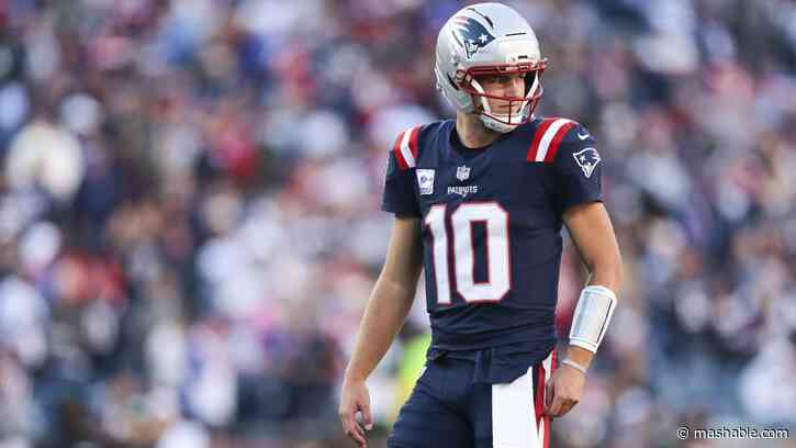 How to watch Patriots vs. Bears in the NFL online for free