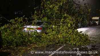 Storm Austen LIVE as Manchester wind warning in place, events cancelled and planes diverted