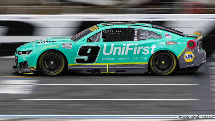 Chase Elliott opts out of NASCAR's Most Popular Driver Award consideration for Kyle Busch