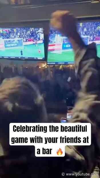 Nothing better than watching the beautiful game with your friends 🎉⚽️