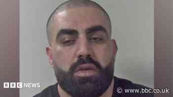 Man jailed for brandishing razor on train