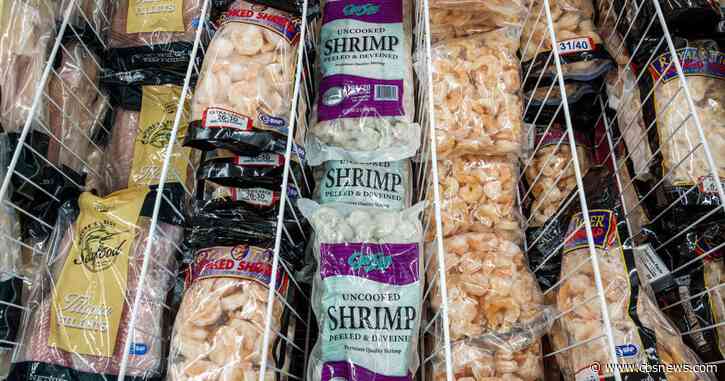 Trump administration seeks new grocery store labels identifying U.S.-caught seafood