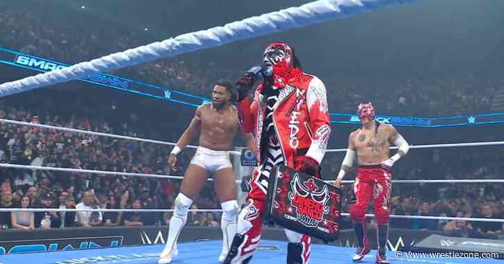 WWE SmackDown Main Event Gets Interrupted, Turns Into 3-On-3 Match With Penta