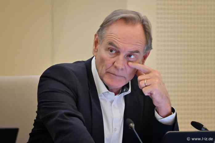 93 Millionen Euro für eine Schiffseisenbahn: Was sagt Oberbürgermeister Burkhard Jung dazu?