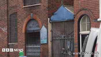 Pair deny arson attack on East London Synagogue