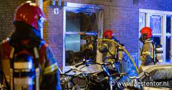 Grote woningbrand in Amsterdamse Geulstraat, brandweer zet groots in