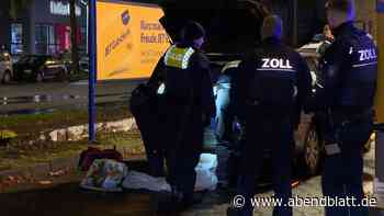 Polizei findet scharfe Schusswaffe bei Routinekontrolle: Festnahme