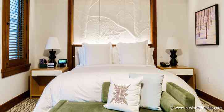 I stayed at a 5-star Four Seasons hotel in Jackson Hole, Wyoming. My $1,000-a-night room felt like a skier's sanctuary.