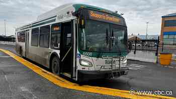 Transit a 'glaring oversight' for Durham region candidates, some riders and advocates say