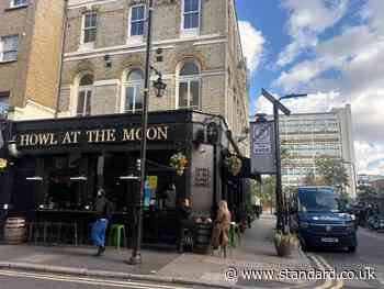 Hoxton pub’s bid to allow 30 late-night smokers sparks row over pavement safety