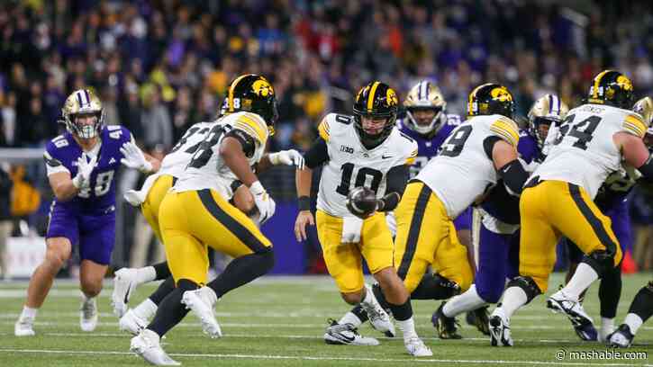 How to watch Iowa vs. Minnesota online for free