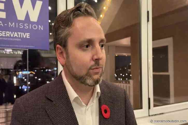 ‘This is a big blue wave’: Conservative Gavin Dew re-elected in Kelowna-Mission riding