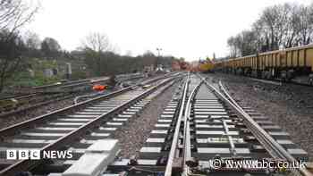 Alert over Christmas rail disruption through Redhill