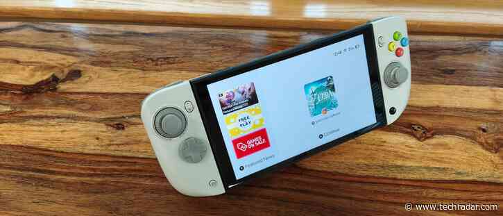CRKD Nitro Deck 2 review: a great but heavy Switch 2 handheld controller