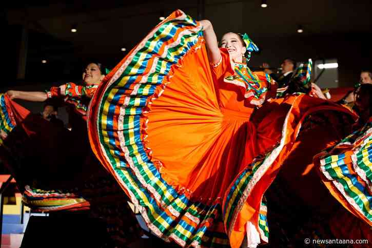 OCSA’s inaugural La Luna Cosecha blended Mexican cuisine and Folklórico dance while showcasing student talent