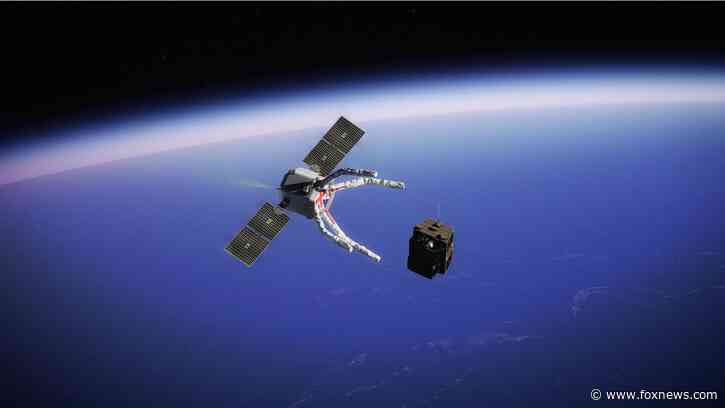 Giant robotic claws will grab dead satellites in space