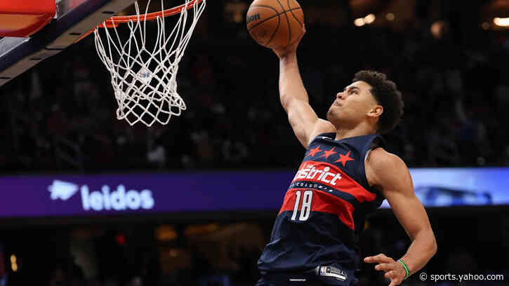 Wizards stave off Bulls comeback for second win
