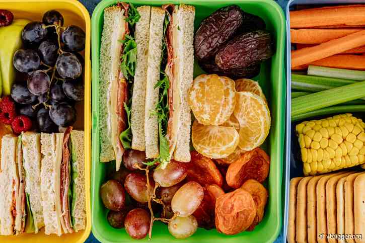 Teen food pantry tackles food insecurity