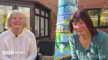 Sisters buy 'lighthouses' to remember loved ones