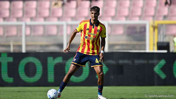 Everton Eye This £25m Defender: Should Moyes Invest Despite Sale Uncertainty?