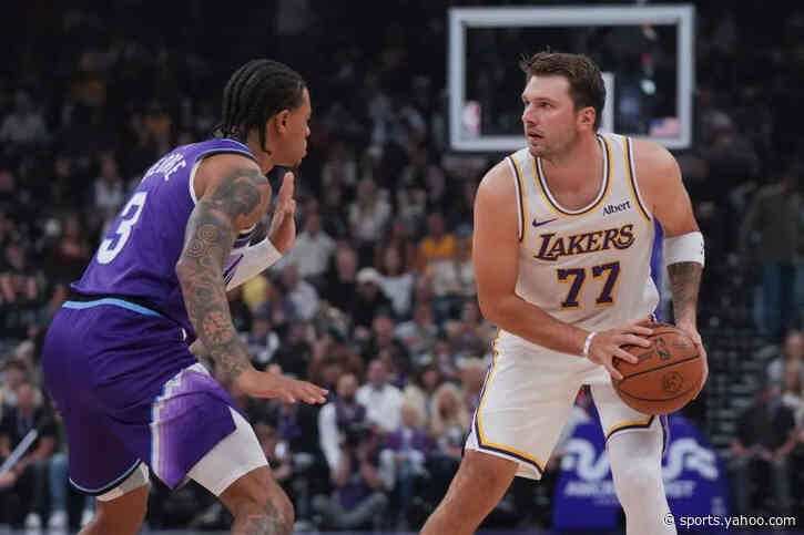 Luka Doncic scores 52 points, hits several late clutch shots as Lakers rally to beat Jazz