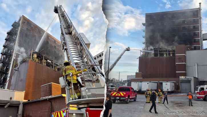 Explosion, fire blast through Iowa Quaker Oats plant