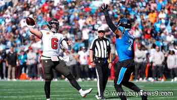 Bucky Irving runs for 2 TDs and Bucs force 4 turnovers in 43-13 rout of Panthers