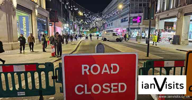 Last buses run down Oxford Street as pedestrianisation kicks in