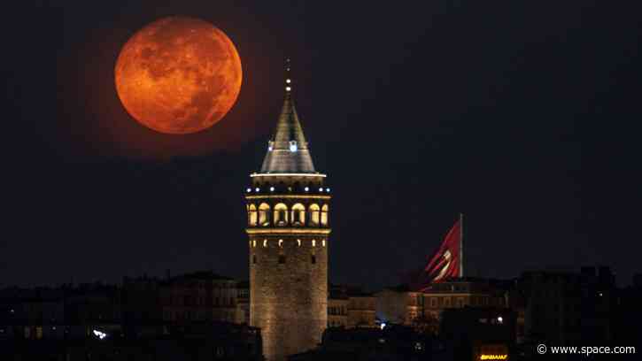 October full 'Hunter's Moon' dazzles in spectacular photos from around the world