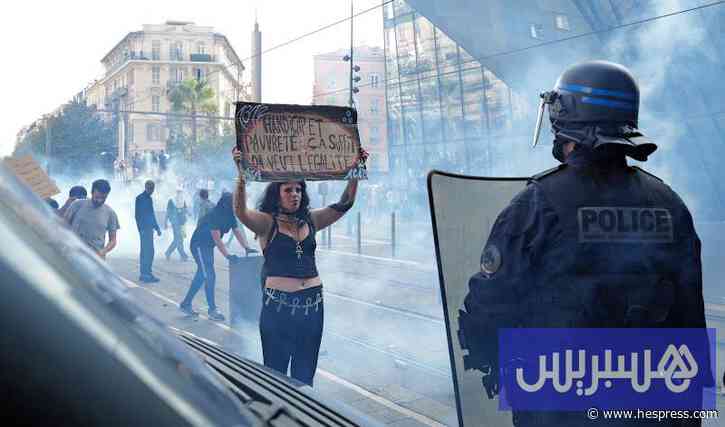 الشرطة الفرنسية توقف 1435 شخصا