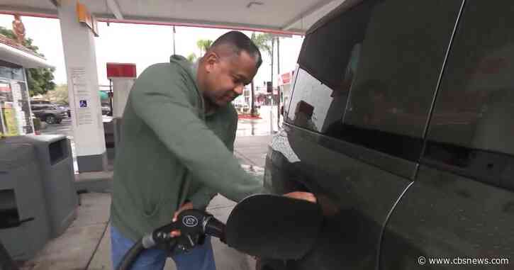 Kemp extends Georgia's gas and diesel tax suspension through Thanksgiving