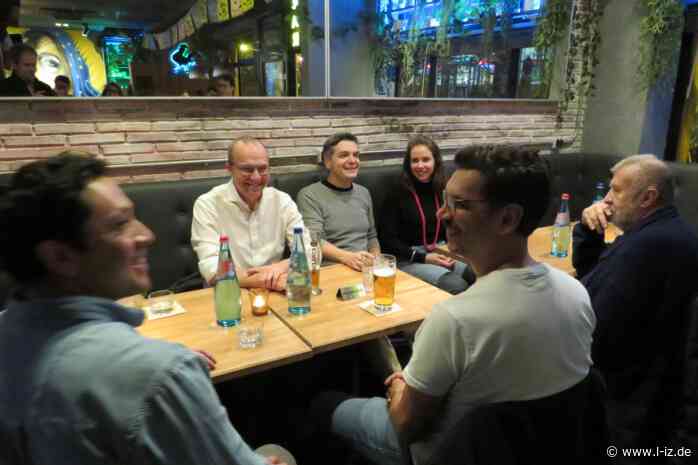 OBM-Kandidierende im Direktkontakt: Ein Abend im „Gallo Negro“ mit Wolfram Günther