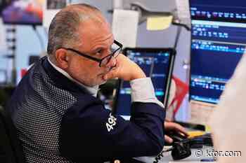 US stocks rise after oil prices give back some of their big gains