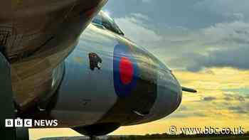 Permanent hangar plea for historic Cold War planes