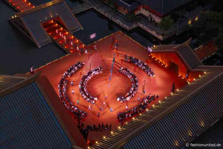 Lacoste inszeniert Schau für Herbst/Winter 2026 in Shanghai mit Wang-Yibo-Kapsel neu