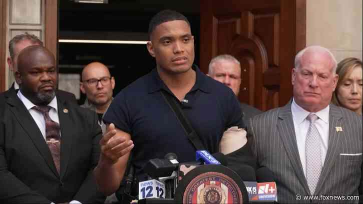 NYPD detective stabbed 10 times in Bronx robbery recalls chasing attackers while bleeding out