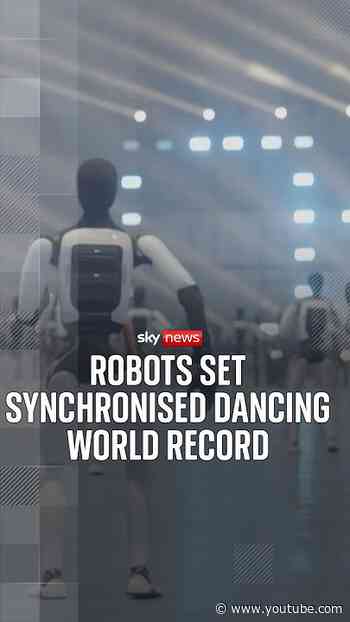 Robots set world record with synchronised dancing