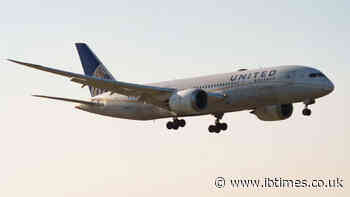 United Airlines Crew Goes Into Lockdown, Diverts Flight After Traveller Sent Texts About a Hijack