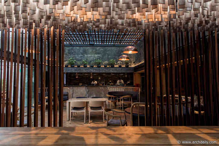 Dondoh Restaurant / Costa + Herrera Arquitectos